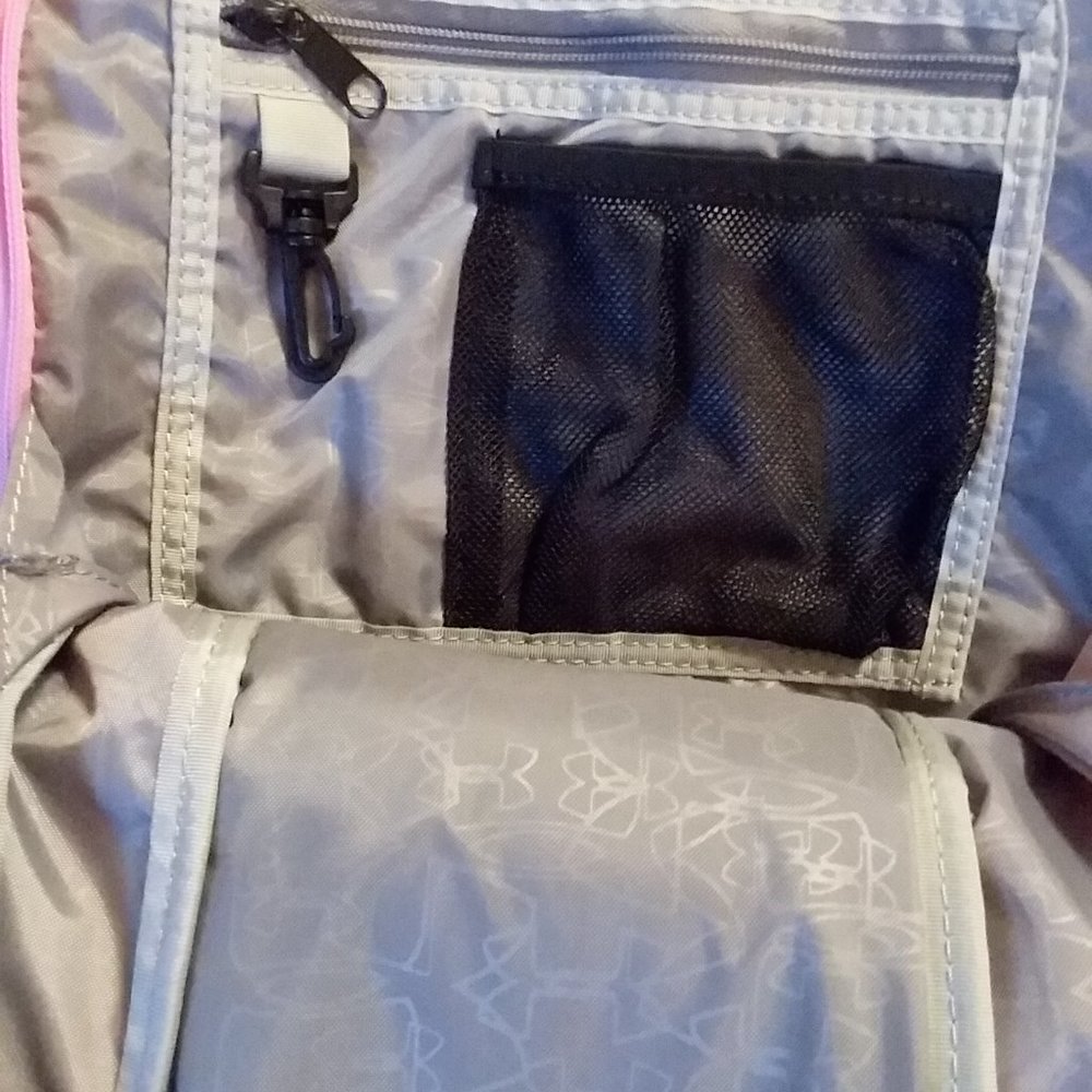 Under Armour Backpack - Picture 6 of 6